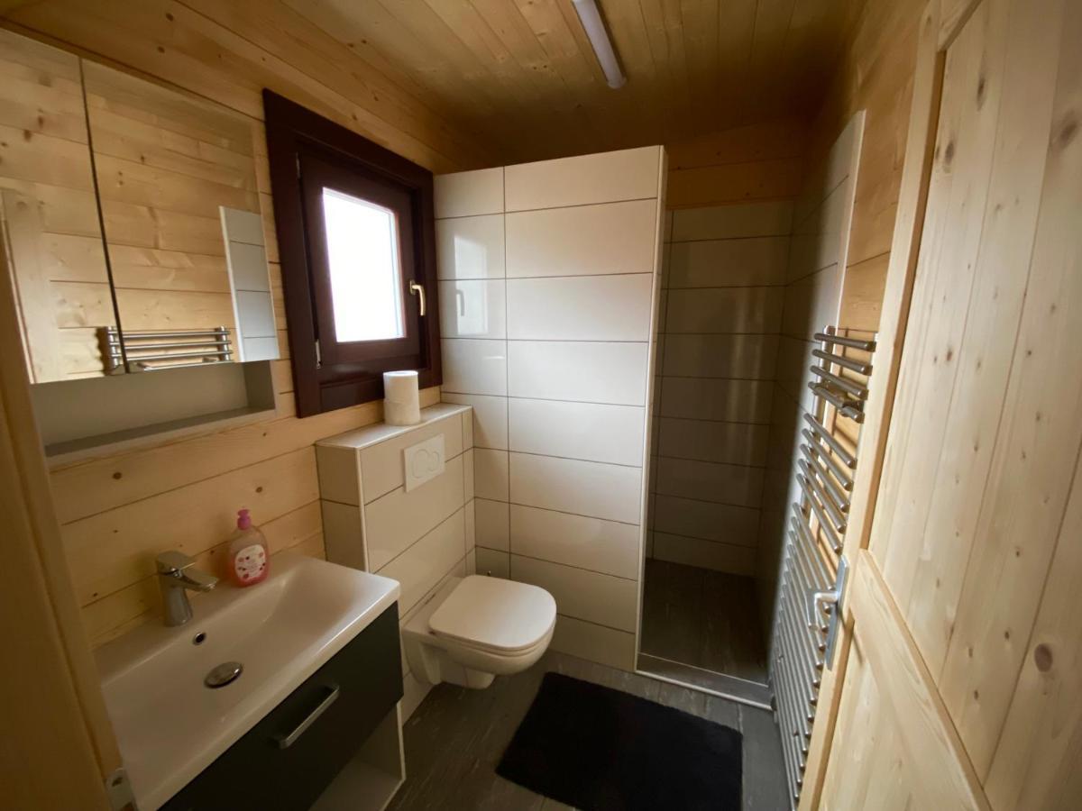 Wooden Lodge With Jacuzzi Recica ob Savinji Esterno foto