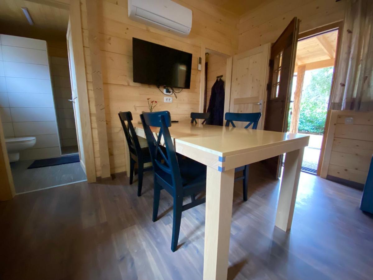 Wooden Lodge With Jacuzzi Recica ob Savinji Esterno foto